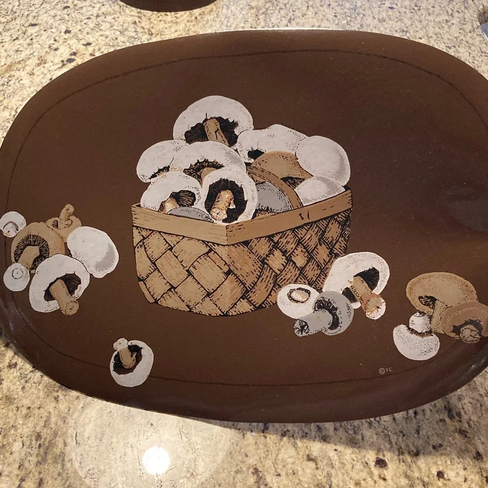 Vintage 1970s Brown Mushroom Basket Melamine‎ Vinyl Placemats Set of 6 Retro